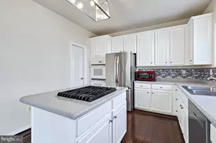 13580 Flying Squirrel Dr, Herndon, VA 20171 - Photo 13