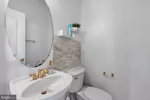 13580 Flying Squirrel Dr, Herndon, VA 20171 - Photo 17
