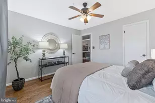 3175 Summit Square Dr, Oakton, VA 22124 - Photo 23