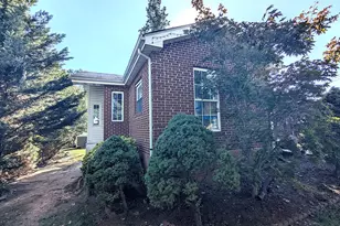 3215 Apex Cir, Falls Church, VA 22044 - Photo 9
