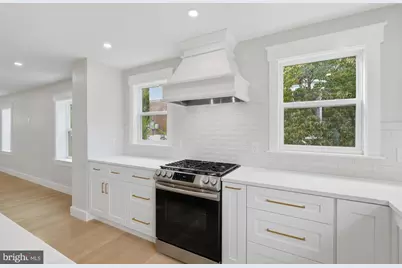 2404 Riverview Terrace, Alexandria, VA 22303 - Photo 15