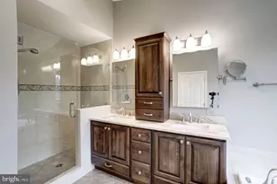 8503 Westown Way, Vienna, VA 22182 - Photo 17