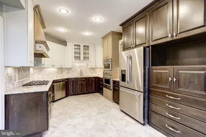 8503 Westown Way, Vienna, VA 22182 - Photo 7