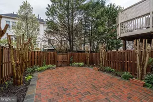 8503 Westown Way, Vienna, VA 22182 - Photo 29