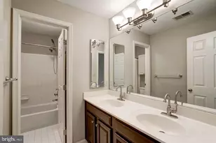 8503 Westown Way, Vienna, VA 22182 - Photo 19