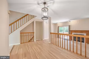 1657 Oak Spring Way, Reston, VA 20190 - Photo 3