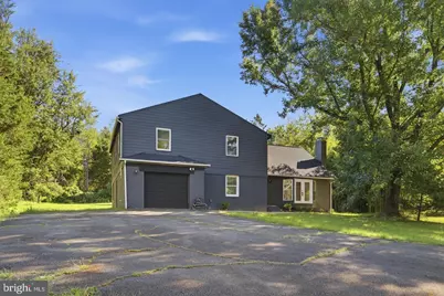 717 Kentland Drive, Great Falls, VA 22066 - Photo 3
