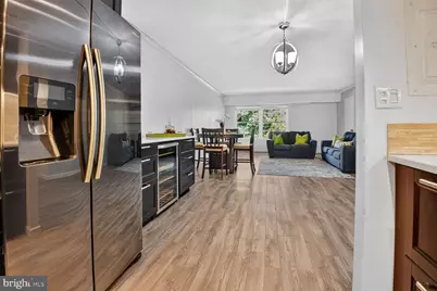 7721 Tremayne Place #202, McLean, VA 22102 - Photo 9