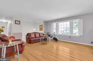 8004 Lynnfield Dr, Alexandria, VA 22306 - Photo 7