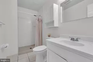 8004 Lynnfield Dr, Alexandria, VA 22306 - Photo 27