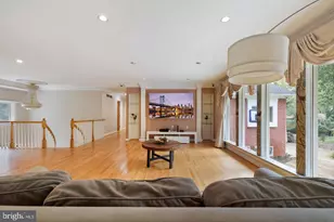 6421 Woodville Dr, Falls Church, VA 22044 - Photo 21