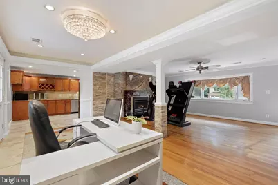 6421 Woodville Drive, Falls Church, VA 22044 - Photo 9