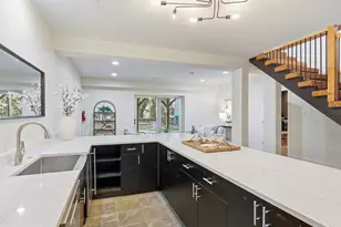 1916 Youngblood St, McLean, VA 22101 - Photo 47