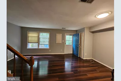14431 Gringsby Court, Centreville, VA 20120 - Photo 5