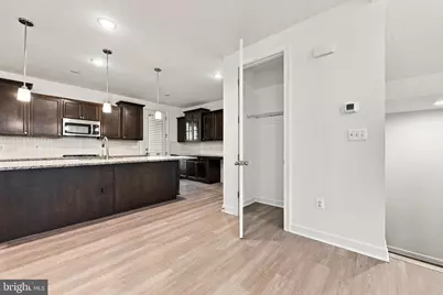 4911 Longmire Way, Chantilly, VA 20151 - Photo 11