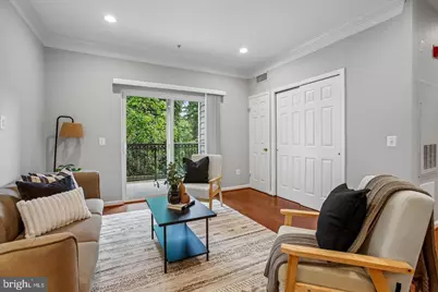 1571 Spring Gate Drive #6106, McLean, VA 22102 - Photo 5
