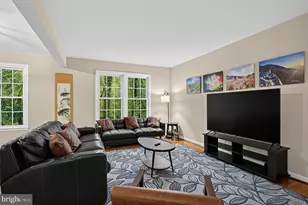 2314 Horseferry Ct, Reston, VA 20191 - Photo 9