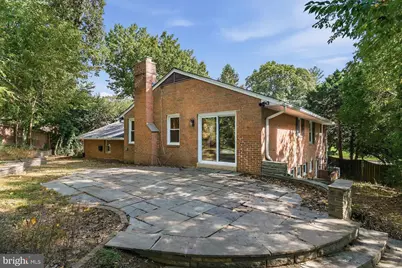 8706 Braeburn Drive, Annandale, VA 22003 - Photo 5