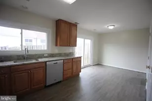 13325 Preuit Pl, Herndon, VA 20170 - Photo 11