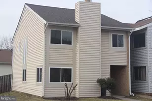 13325 Preuit Pl, Herndon, VA 20170 - Photo 1
