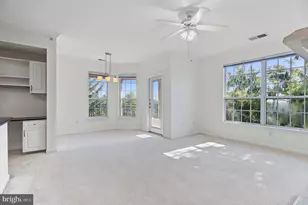 12921 Centre Park Cir, Herndon, VA 20171 - Photo 5