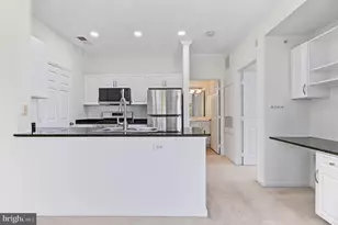 12921 Centre Park Cir, Herndon, VA 20171 - Photo 11