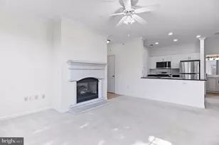 12921 Centre Park Cir, Herndon, VA 20171 - Photo 9