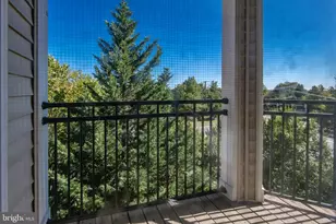 12921 Centre Park Cir, Herndon, VA 20171 - Photo 27