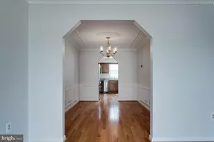 7365 Mallory Cir, Alexandria, VA 22315 - Photo 15