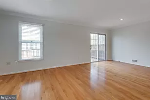 7365 Mallory Cir, Alexandria, VA 22315 - Photo 11