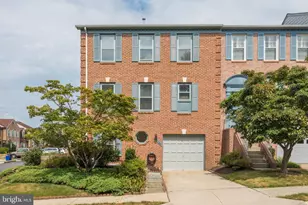 7365 Mallory Cir, Alexandria, VA 22315 - Photo 3
