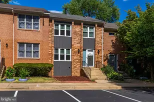 5117 Overlook Park, Annandale, VA 22003 - Photo 1