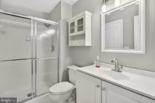 5608 Willoughby Newton Dr, Centreville, VA 20120 - Photo 9