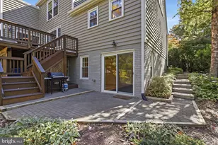 11800 Briar Mill Ln, Reston, VA 20194 - Photo 43