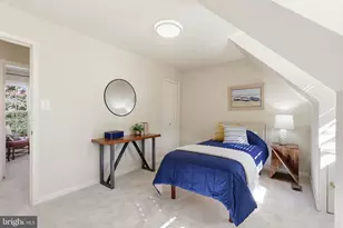 11800 Briar Mill Ln, Reston, VA 20194 - Photo 33