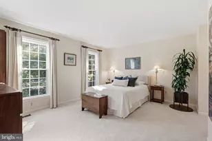 11800 Briar Mill Ln, Reston, VA 20194 - Photo 23