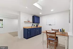 11800 Briar Mill Ln, Reston, VA 20194 - Photo 37