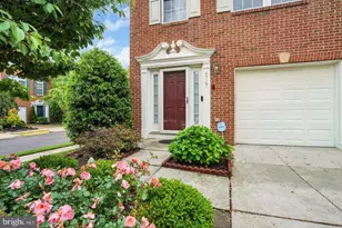 4707 Lauriefrost Ct, Alexandria, VA 22309 - Photo 3