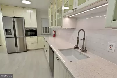 11717 Karbon Hill Court #703B, Reston, VA 20191 - Photo 13