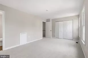 10272 Colony Park Dr, Fairfax, VA 22032 - Photo 25