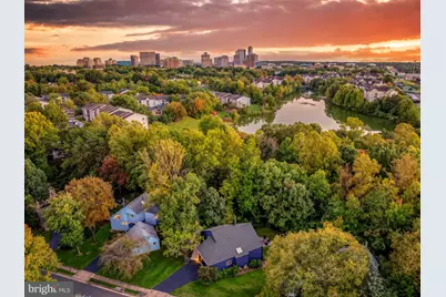 1679 Cedar Hollow Way, Reston, VA 20194 - Photo 9