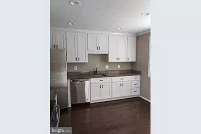 5821 Jacksons Oak Court, Burke, VA 22015 - Photo 3