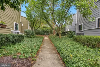 11031 Villaridge Court, Reston, VA 20191 - Photo 29