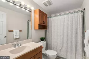 5038 Kenerson Dr, Fairfax, VA 22032 - Photo 33