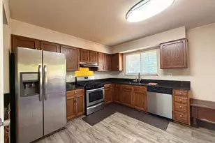 6778 Jenny Leigh Ct, Centreville, VA 20121 - Photo 5