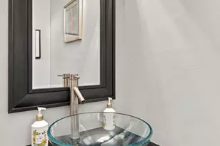 5749 Burke Towne Ct, Burke, VA 22015 - Photo 5