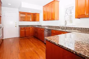 1509 Snughill Ct, Vienna, VA 22182 - Photo 7