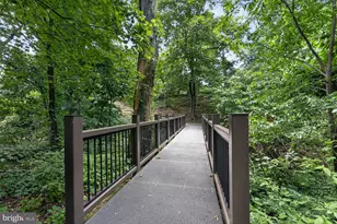 5902 Mt Eagle Dr, Alexandria, VA 22303 - Photo 5