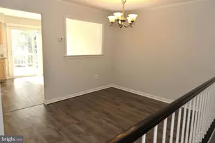 7379 Hidden Knolls Ct, Springfield, VA 22153 - Photo 5