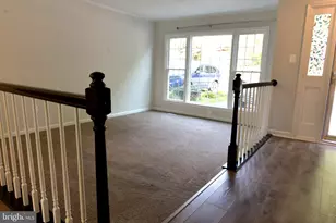 7379 Hidden Knolls Ct, Springfield, VA 22153 - Photo 3